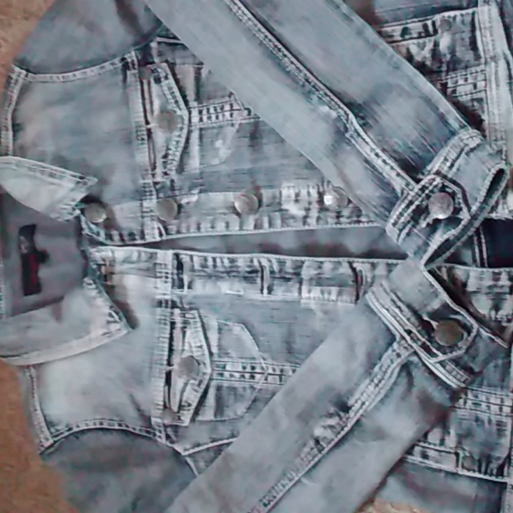 Jean jacket - Picture 3 of 5